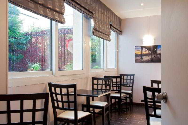 Timhotel Tour Eiffel