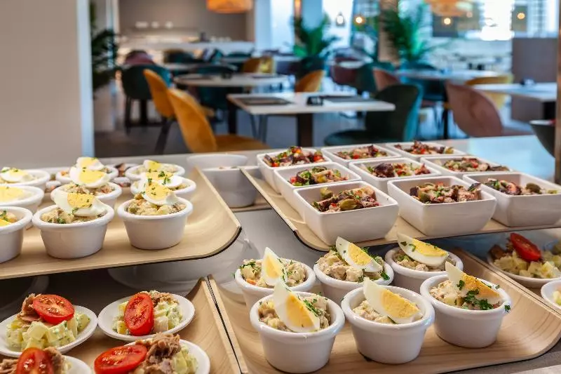 Kumara Serenoa by Lopesan Hotels