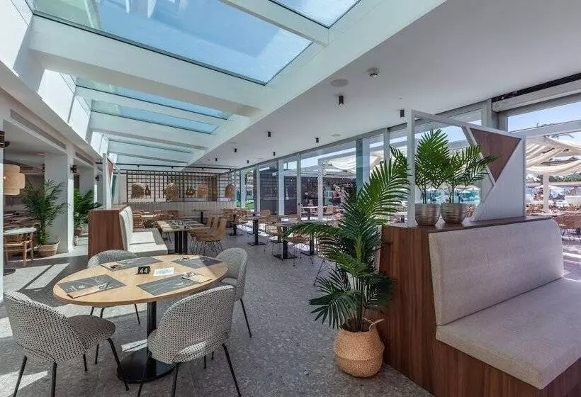 Kumara Serenoa by Lopesan Hotels