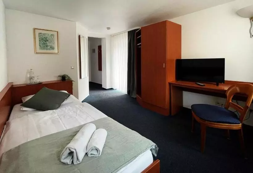 Hotelli Am Malerwinkel