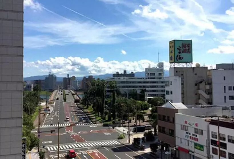 Hotelli Crane Tachibana