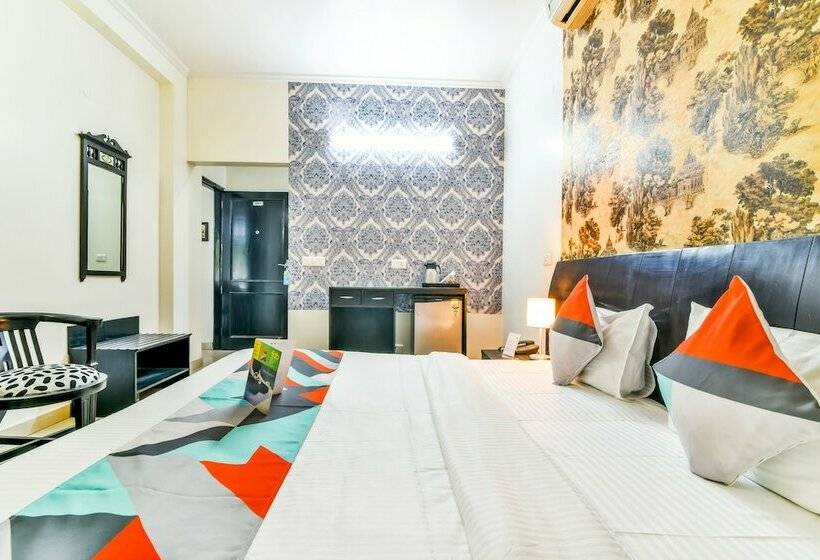 Fabhotel The Huespedes