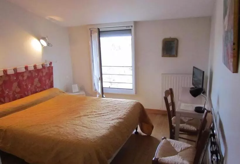 Hotelli Le Relais De La Tour