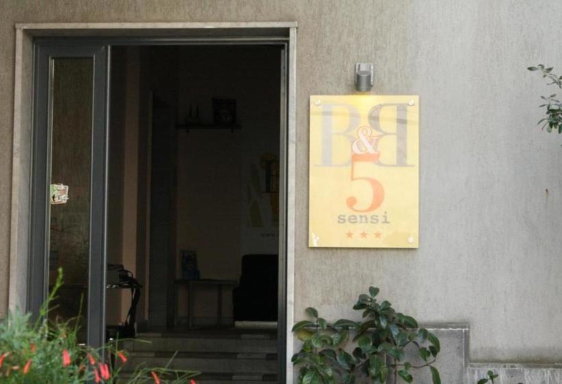 ペンション B&b 5 Sensi