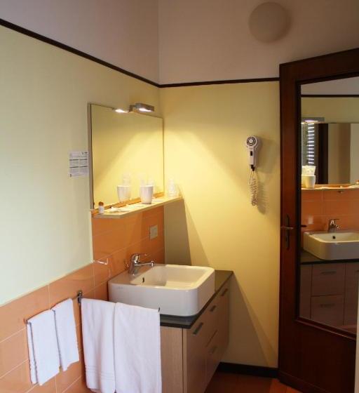 ペンション B&b 5 Sensi