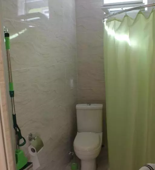 پانسیون Okro Life