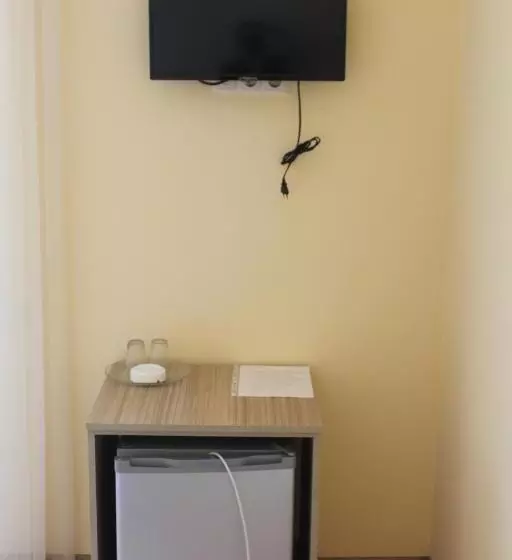 پانسیون Okro Life