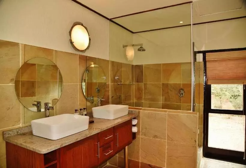 استراحتگاه Matimba Bush Lodge