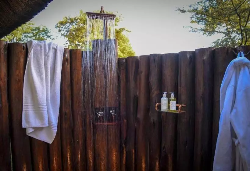 استراحتگاه Matimba Bush Lodge