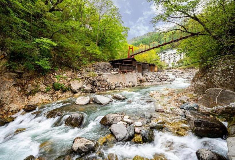 료칸 Nikko Nationalpark Kawamata Onsen Kura