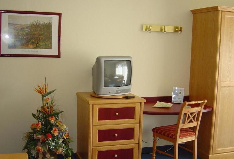 هتل Garni Hubertushof