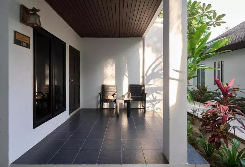 Nai Yang Beach Resort And Spa