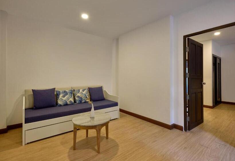 Nai Yang Beach Resort And Spa