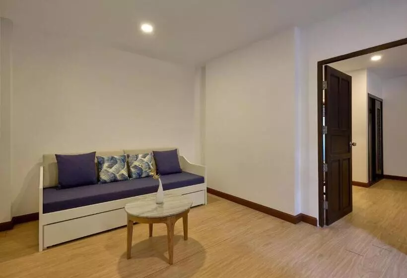 Nai Yang Beach Resort And Spa