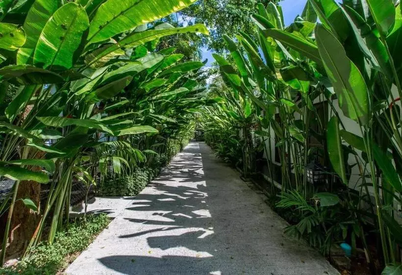 Nai Yang Beach Resort And Spa