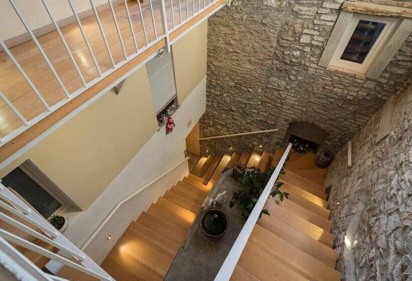 تختخواب و صبحانه Vista Lago