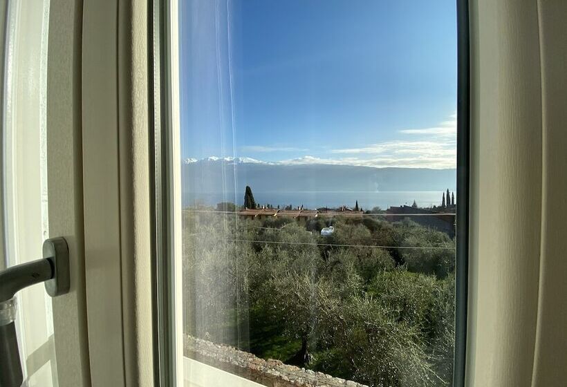 تختخواب و صبحانه Vista Lago