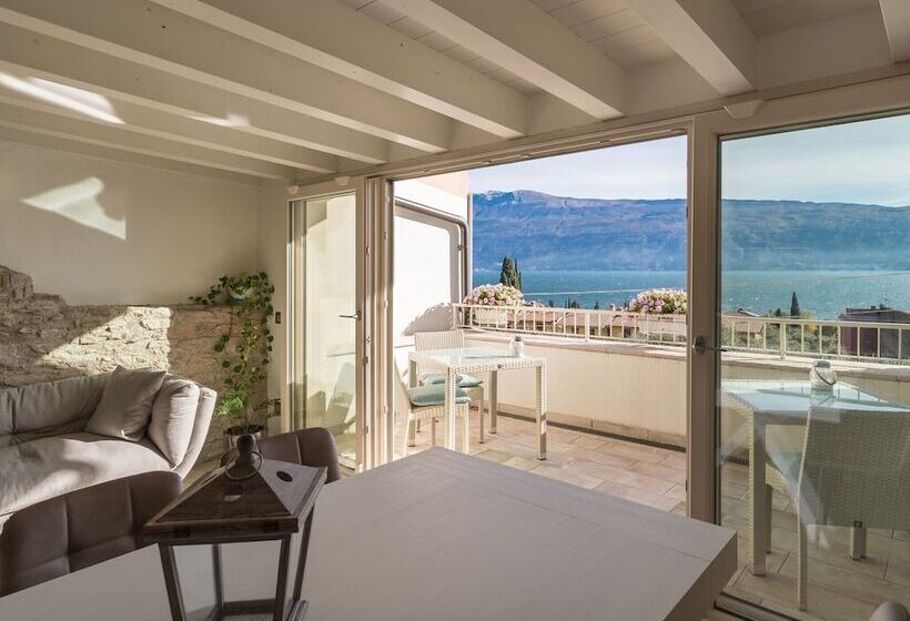 تختخواب و صبحانه Vista Lago