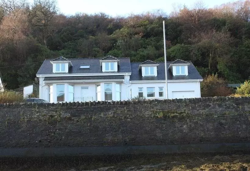 Clyde View B&b