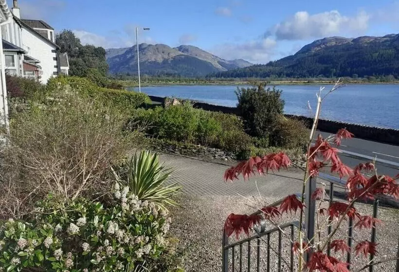 Clyde View B&b