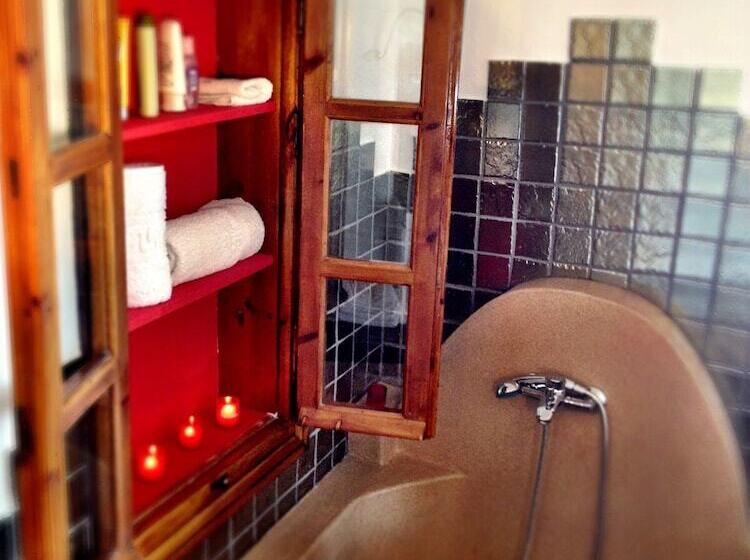 هتل Aperanto Galazio