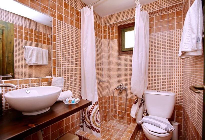 هتل Aperanto Galazio