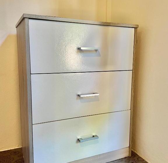 בית מלון כפרי Sleep Inn   Lonely Beach