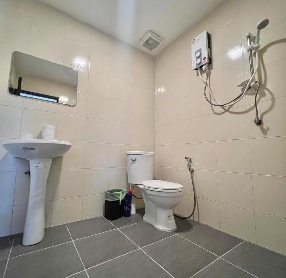 בית מלון כפרי Sleep Inn   Lonely Beach