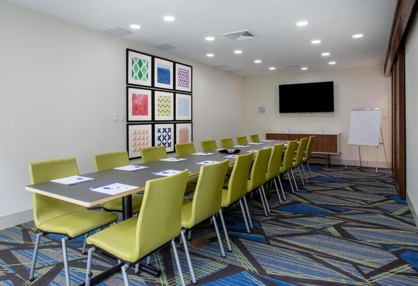 فندق Holiday Inn Express & Suites   Deland South, An Ihg