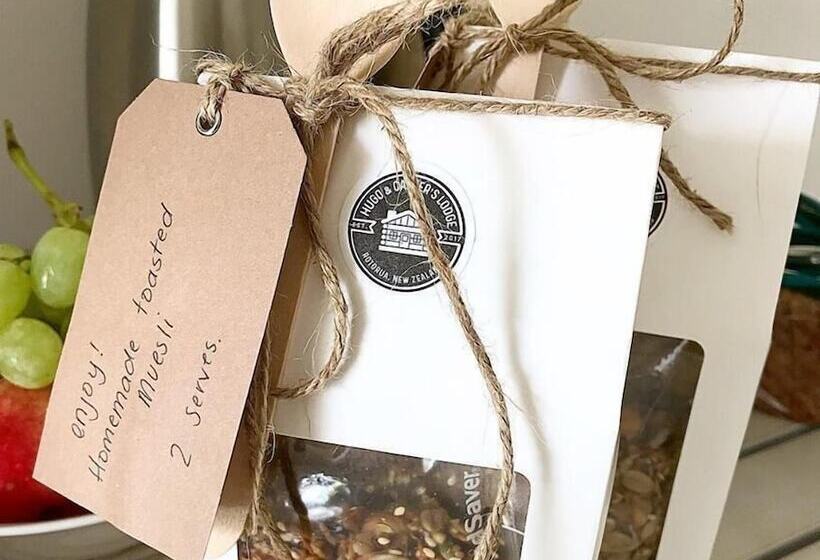 فندق Hugo And Carter S Lodge Rotorua Nz