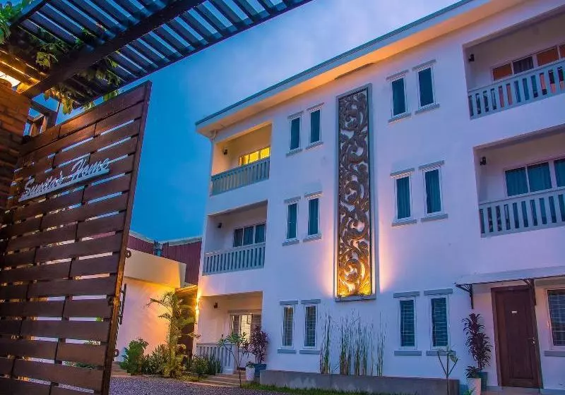 هتل Monysunita Angkor Home