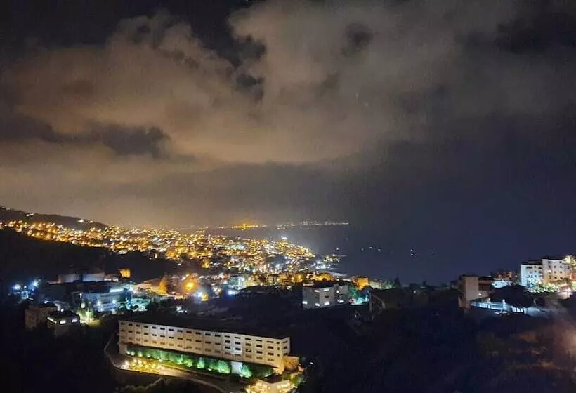 هتل Sea Valley Suites