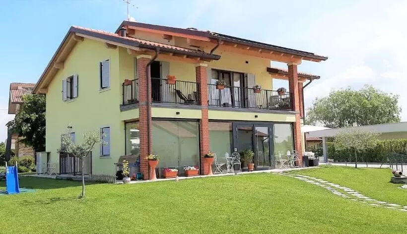 Hotelli Stella Del Garda