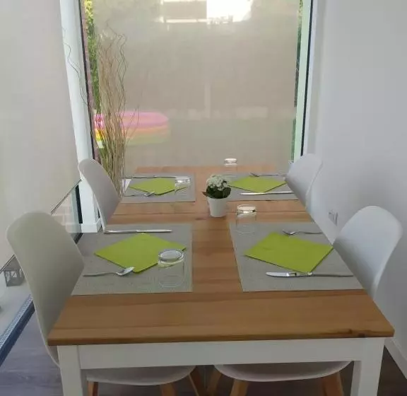 Hotelli Stella Del Garda