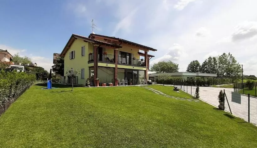 Hotelli Stella Del Garda