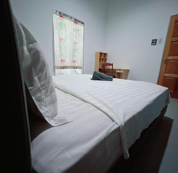 호텔 Summer Spring