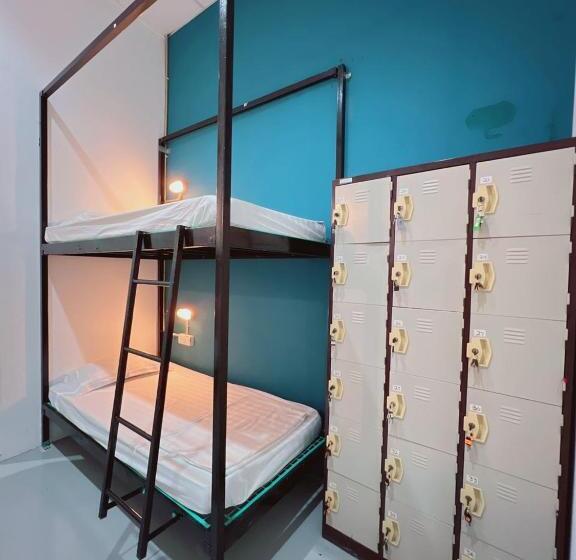 호텔 Summer Spring