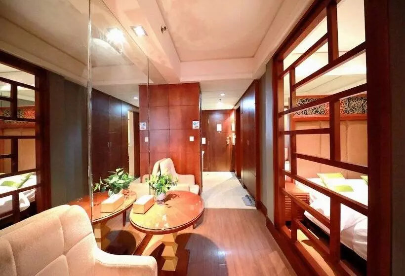 Nanchang Honggutan Taili Apartment