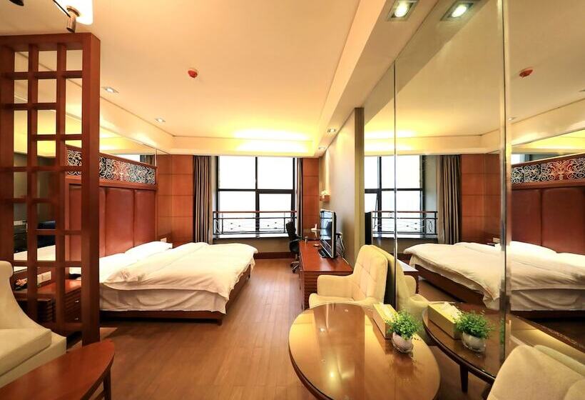 Nanchang Honggutan Taili Apartment