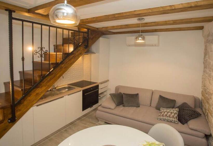 Pensió Old Center Cozy Room