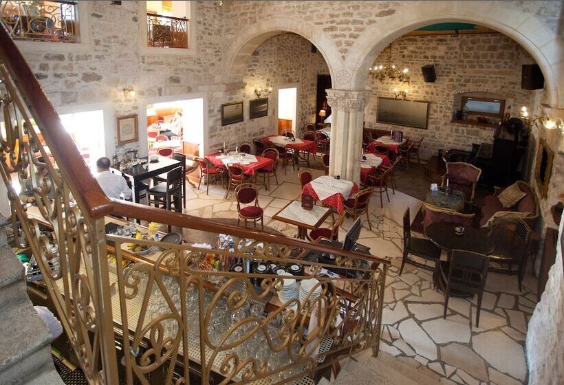 Pensió Old Center Cozy Room