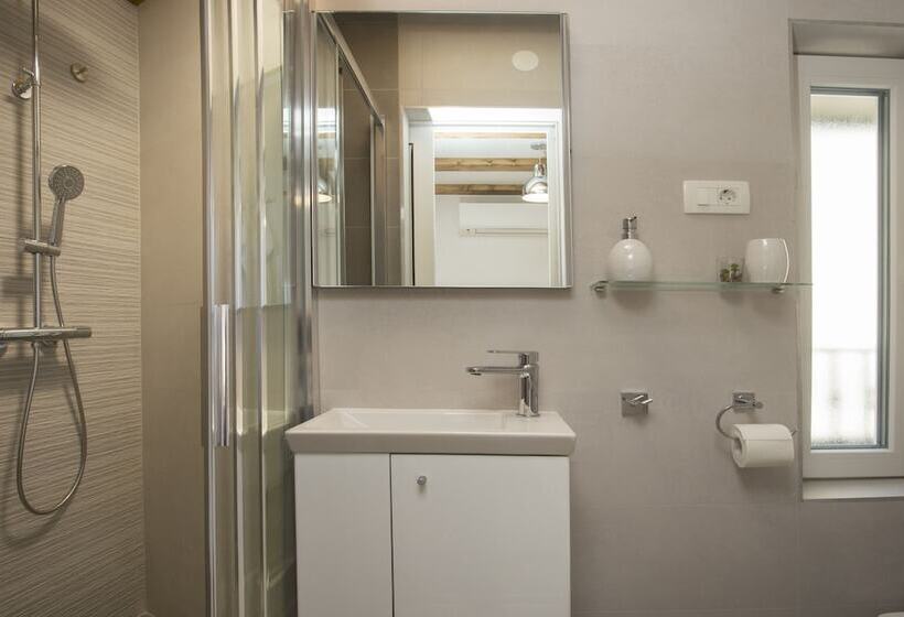 Pensió Old Center Cozy Room