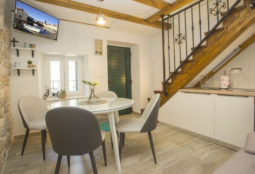 Pensió Old Center Cozy Room