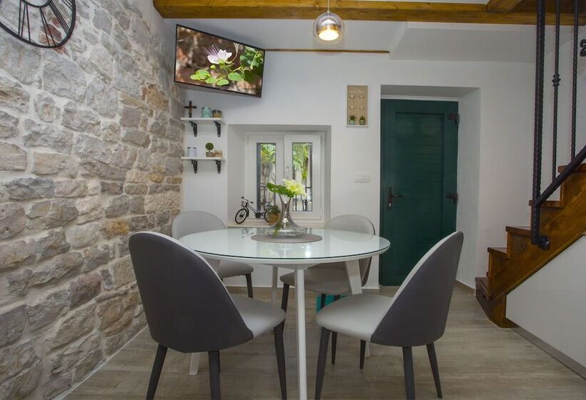 Pensió Old Center Cozy Room