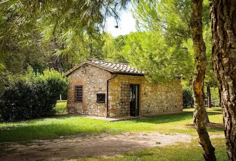 A Rustic House Set In The Tuscan Landscape