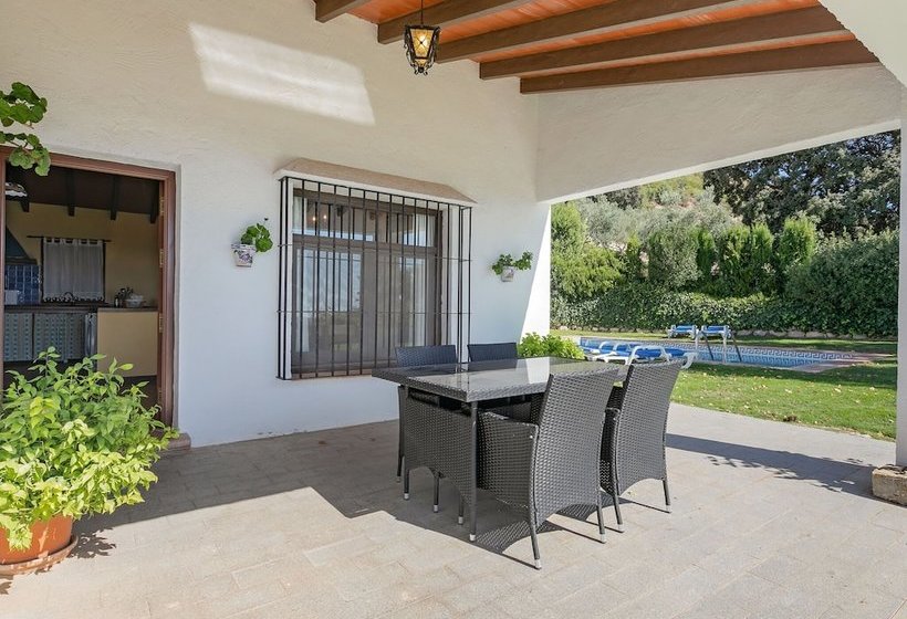 Beautiful Cottage In La Joya With Private Swimming Pool