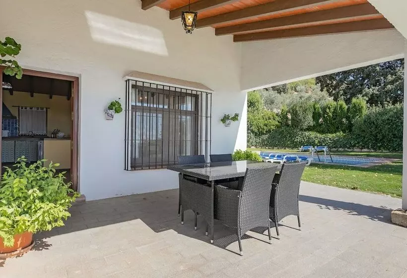 Beautiful Cottage In La Joya With Private Swimming Pool