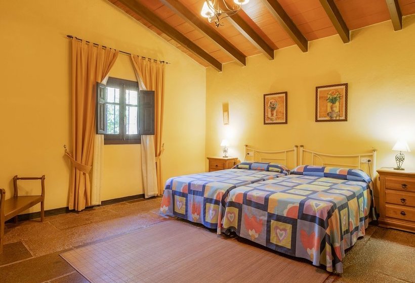 Beautiful Cottage In La Joya With Private Swimming Pool