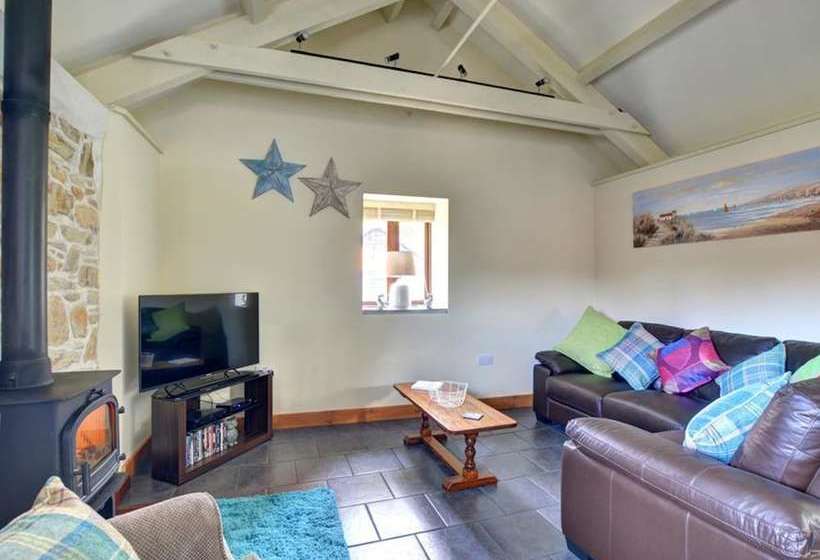 Beautiful Stone Cottage With Fireplace In Quiet Surroundings