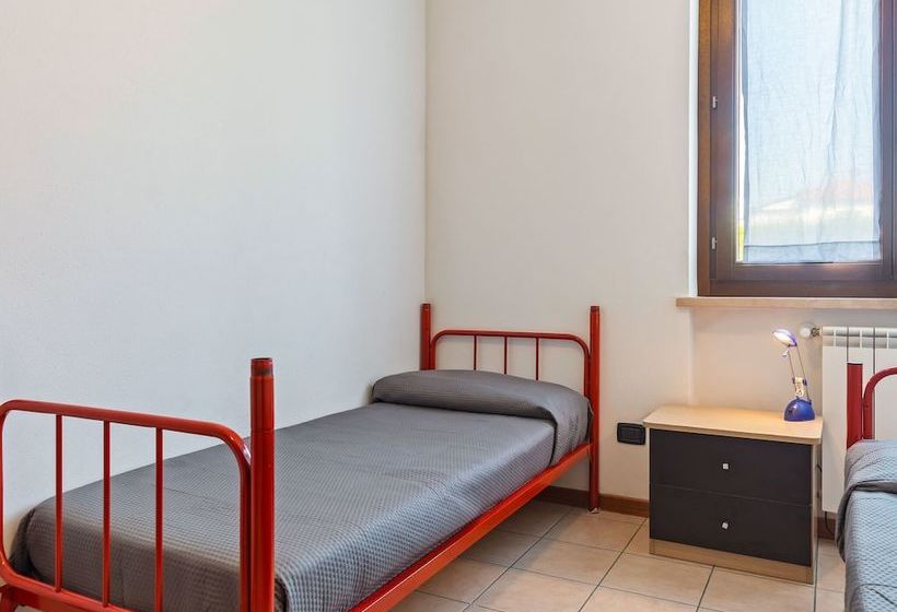 Charming Cottage In Renovated Farmhouse Near Lake Garda